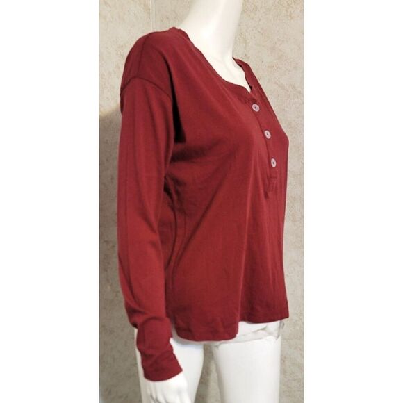 NWT - Chaser Henley Tunic Top. Cranberry - Size S - Picture 2 of 7